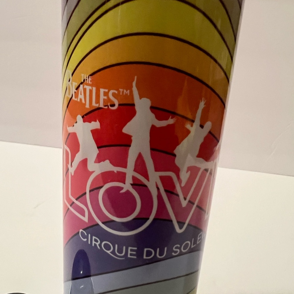 Beatles Love Cirque Du Soleil, Final Show, Mirage Hotel Vegas, Aluminum Bottle - Picture 6 of 8